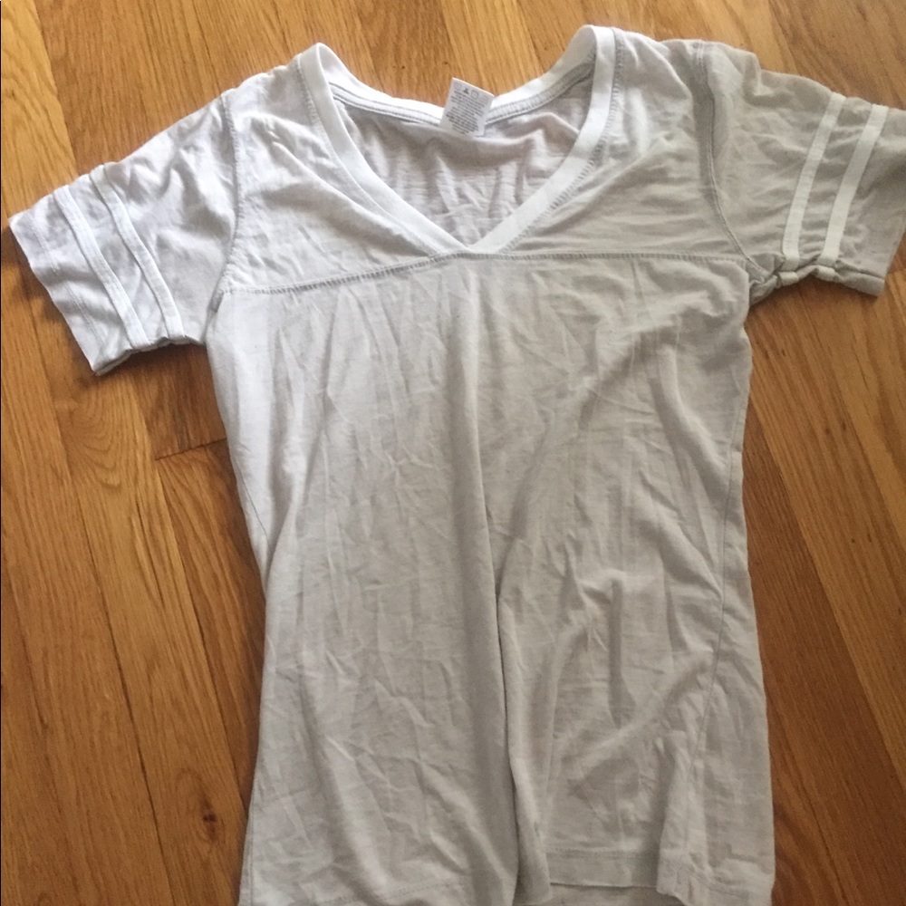 Juniors short sleeve shirt
